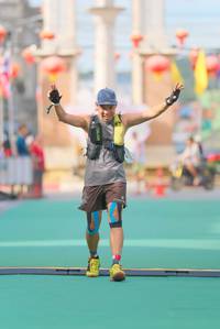 BIB: 
                            <button type="button" onclick="openModal(21761105)" class="btn btn-primary btn-sm float-right btn-popup" data-toggle="modal" data-target=".modal-high-quality">
                        <i class="fas fa-shopping-cart"></i> Add to Cart
                    </button>
                                            <button type="button" onclick="isThisMe(21761105, true)" class="btn btn-success btn-sm float-right btn-popup btn-isme hidden" data-toggle="tooltip" data-placement="bottom" title="นี่คือรูปของคุณใช่ไหม คลิกที่นี่เพื่อเอาเข้าอัลบั้ม">
                        <i class="fas fa-plus"></i> Add to album
                    </button>
                    <button type="button" onclick="isThisMe(21761105, false)" class="btn btn-warning btn-sm float-right btn-popup btn-isnotme hidden">
                        <i class="fas fa-ban"></i> Remove from album
                    </button>